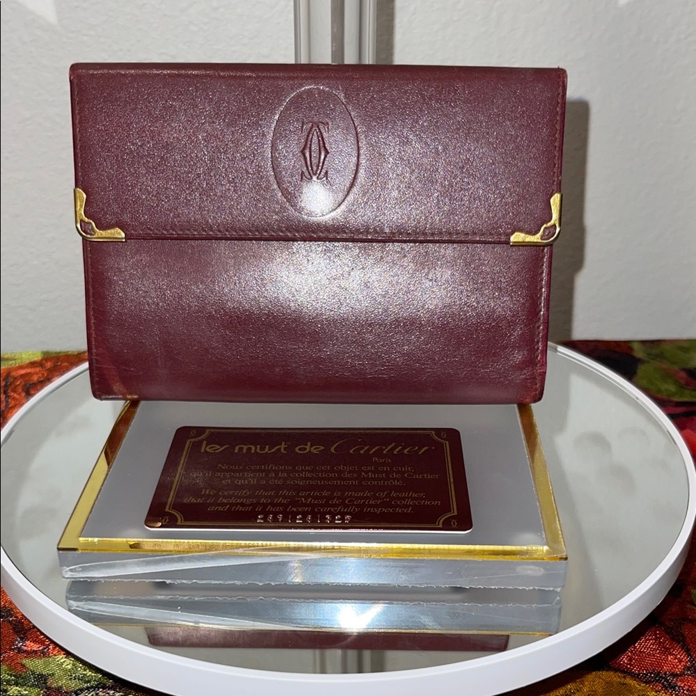 Cartier Must de Tri-fold Leather Wallet
